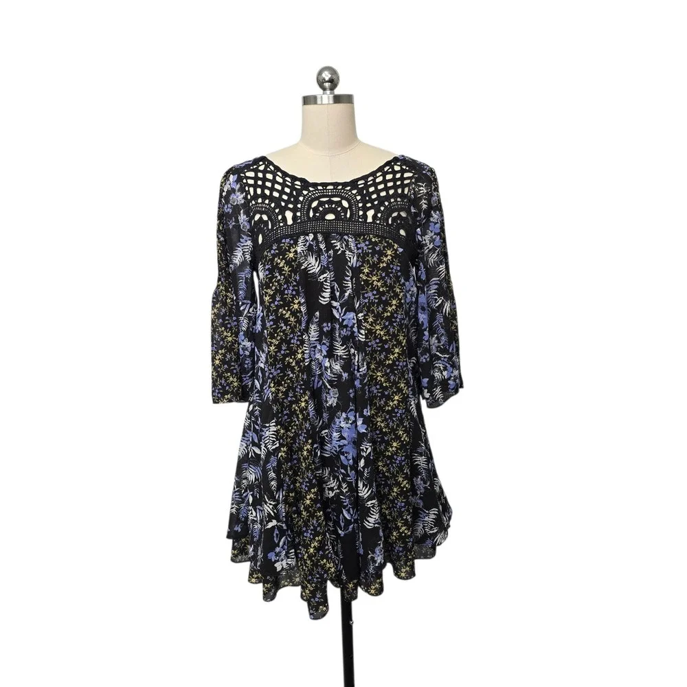 Free People Floral Crochet Yoke Mini Dress‎ Black Blue Strappy Back Size Small